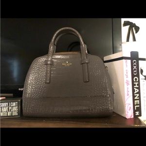 Kate Spade, Riverside Street small, gray Felix handbag!